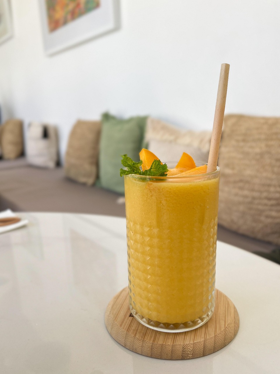 mango smoothie